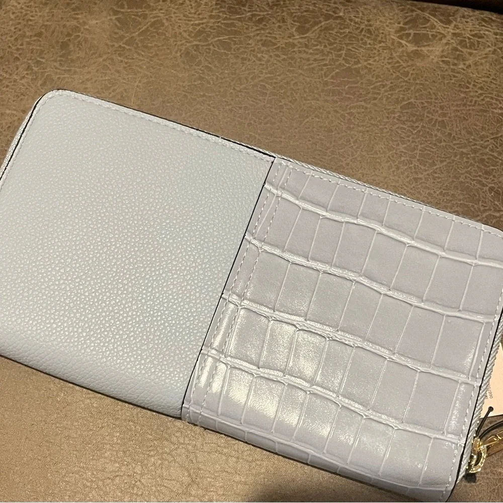 Victoria’s Secret wristlet NWT